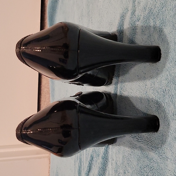Whbm patent shiny pumps - Picture 3 of 7